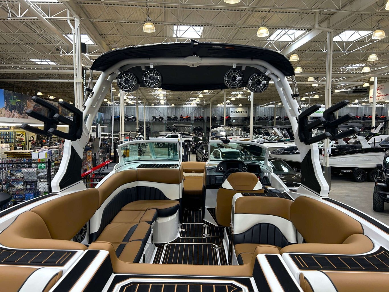 2025 MB Sports B52 25 ALPHA $324/week Ultimate Exceptional Surf!