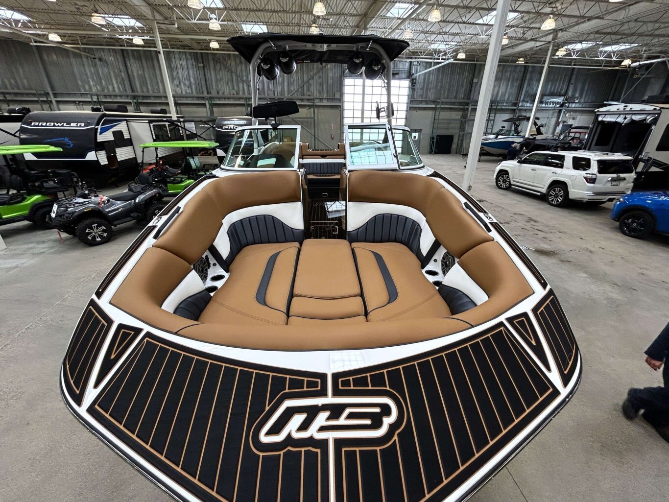 2025 MB Sports B52 25 ALPHA $324/week Ultimate Exceptional Surf!