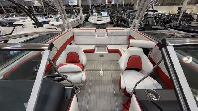 2021 Crownline 240 SS Surf $168/week Enjoy Lake Days Now!