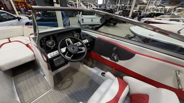 2021 Crownline 240 SS Surf $168/week Enjoy Lake Days Now!