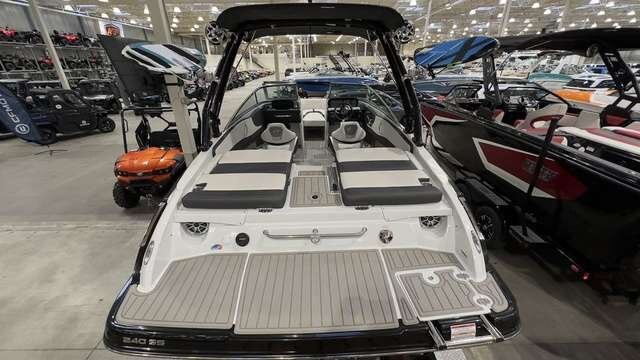 2022 Crownline 240 SS Surf $258/week Phenomenal Surf, Unmatched Design!