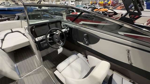 2022 Crownline 240 SS Surf $258/week Phenomenal Surf, Unmatched Design!