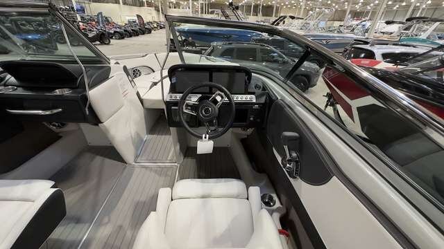 2022 Crownline 240 SS Surf $258/week Phenomenal Surf, Unmatched Design!