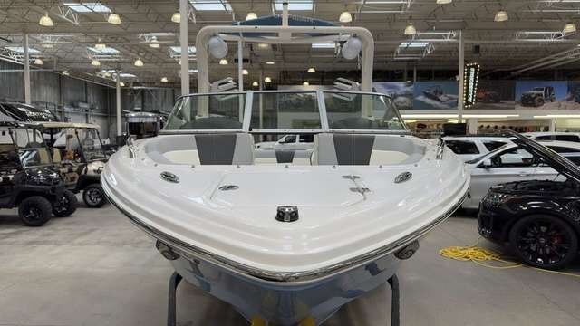 2022 Chaparral 23 SSI $227/week Premium Design, Peak Experience!