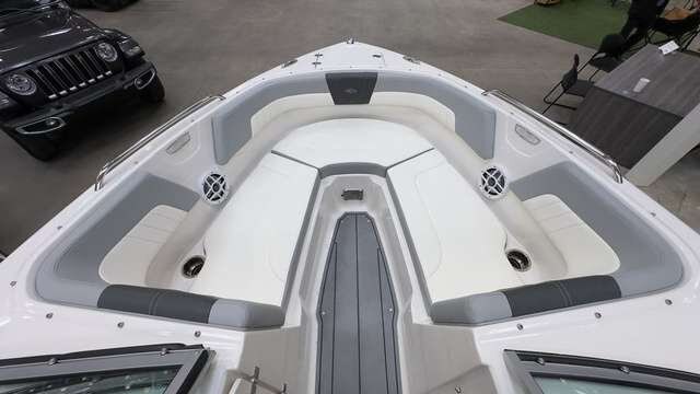 2022 Chaparral 23 SSI $227/week Premium Design, Peak Experience!