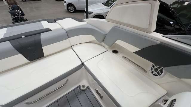 2022 Chaparral 23 SSI $227/week Premium Design, Peak Experience!