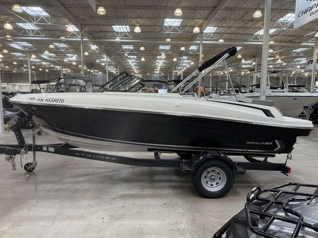 2023 Bayliner VR4 Bowrider Outboard $115/week Fun, Fast & Family Ready