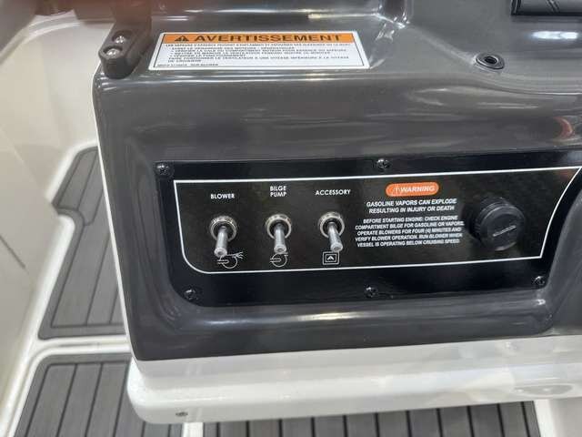2023 Bayliner VR4 Bowrider Outboard $115/week Fun, Fast & Family Ready