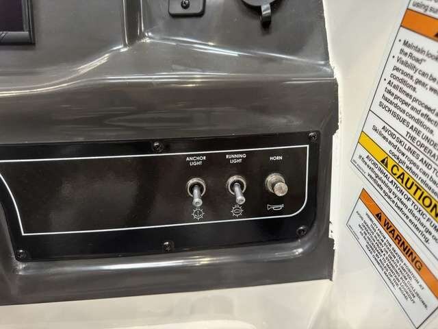 2023 Bayliner VR4 Bowrider Outboard $115/week Fun, Fast & Family Ready