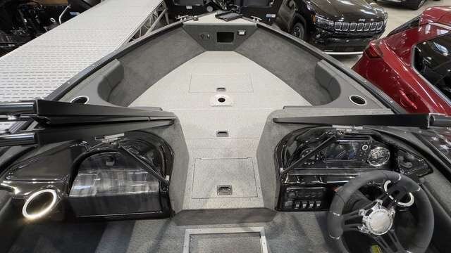 2024 Legend 18 XTR $143/week Elite Fishing, Family Ready!