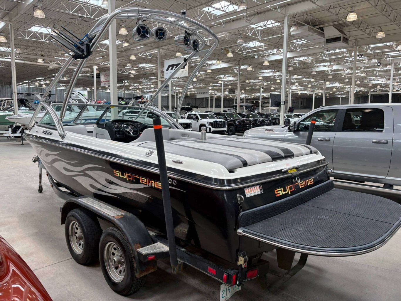 2007 Supreme V220 $124/WEEK! Enjoy Ultimate Summer Fun!
