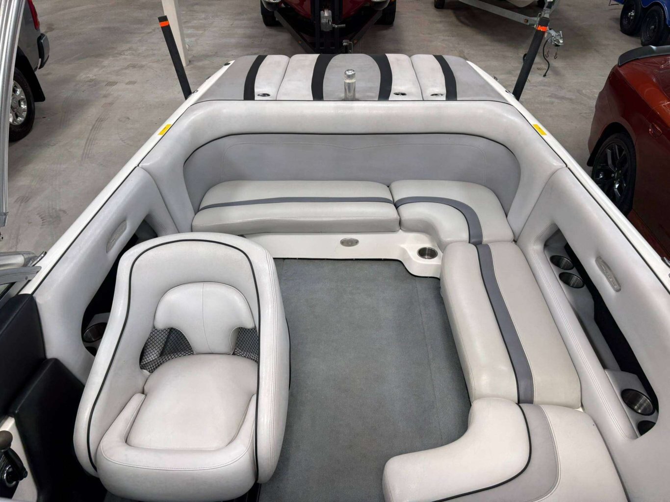 2007 Supreme V220 $124/WEEK! Enjoy Ultimate Summer Fun!
