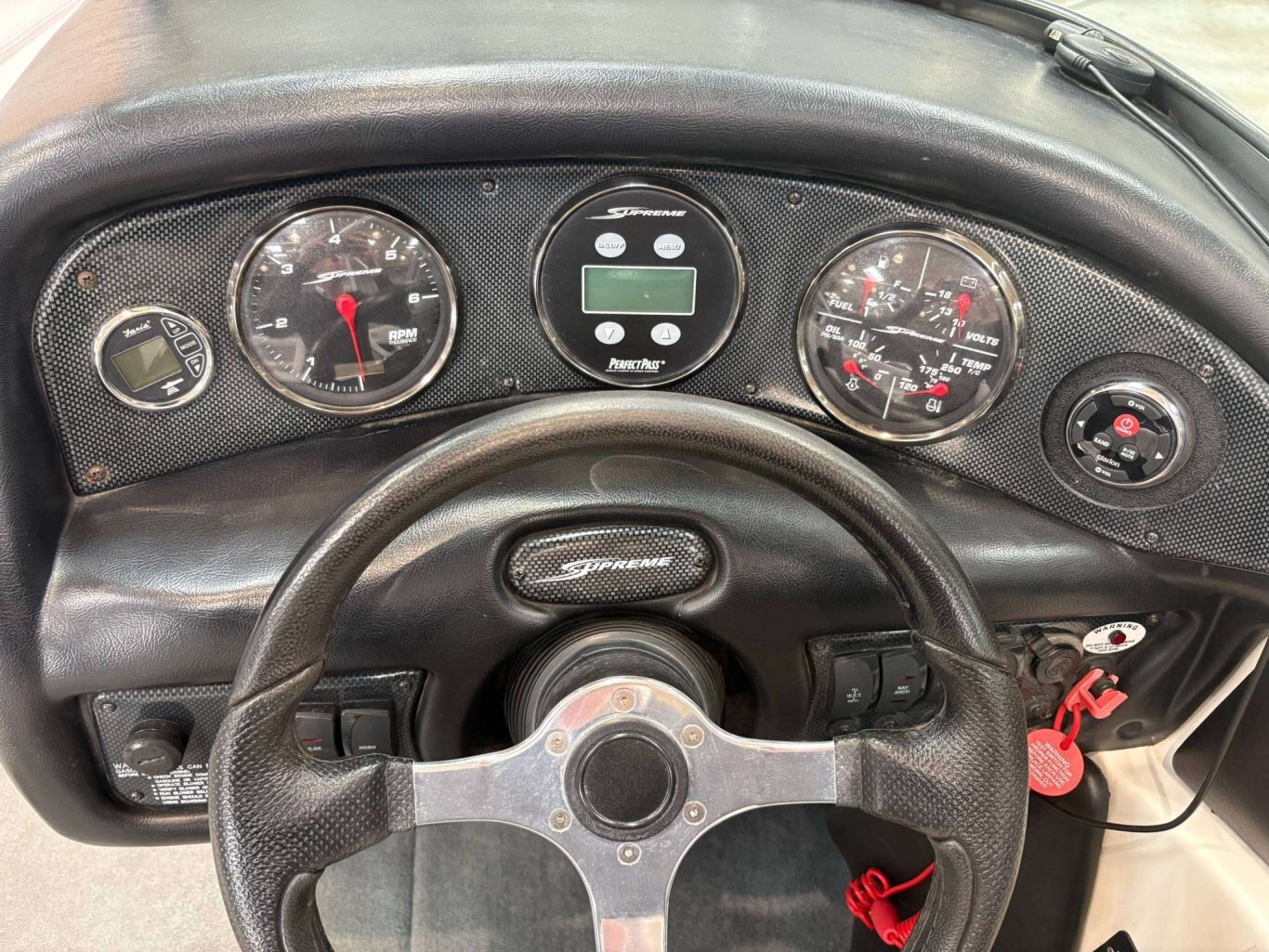 2007 Supreme V220 $124/WEEK! Enjoy Ultimate Summer Fun!