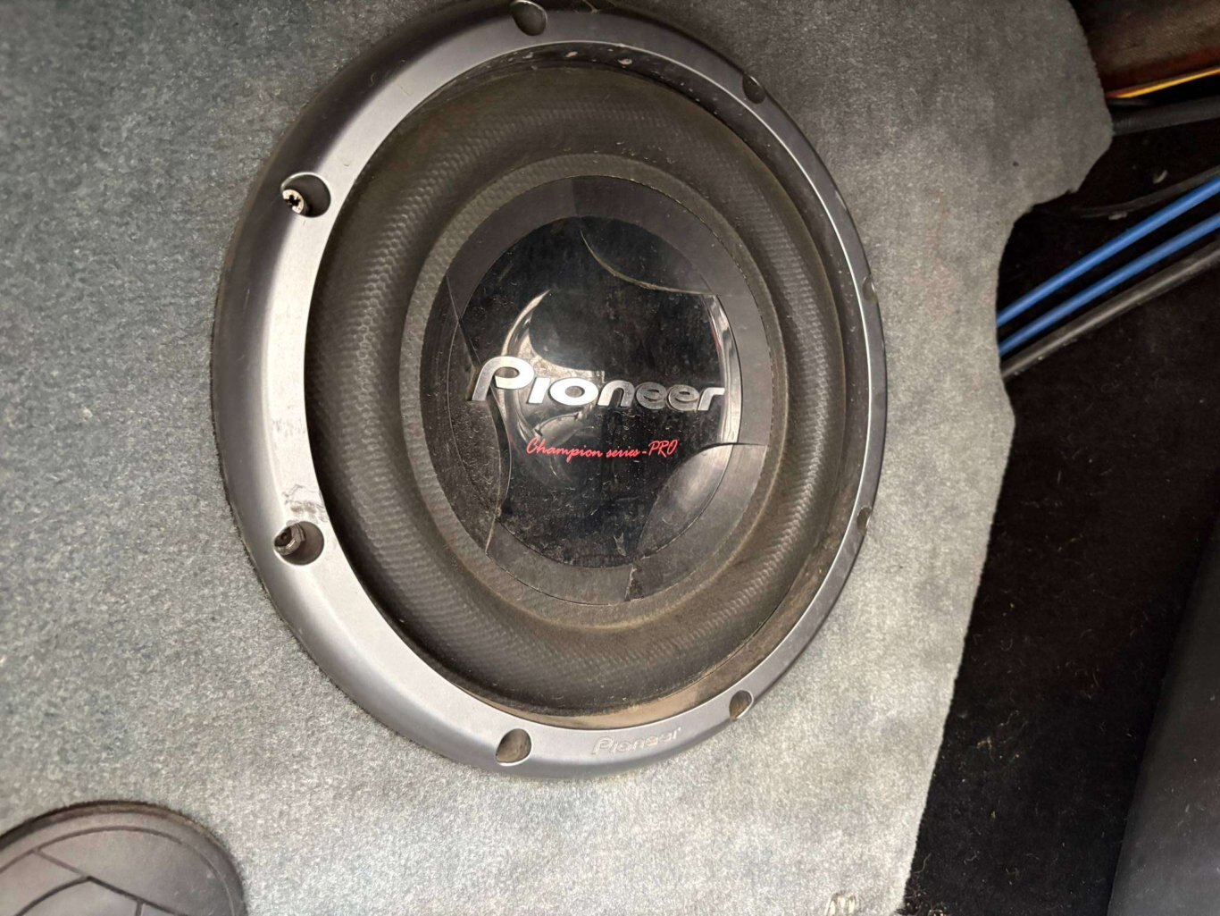 2007 Supreme V220 $124/WEEK! Enjoy Ultimate Summer Fun!