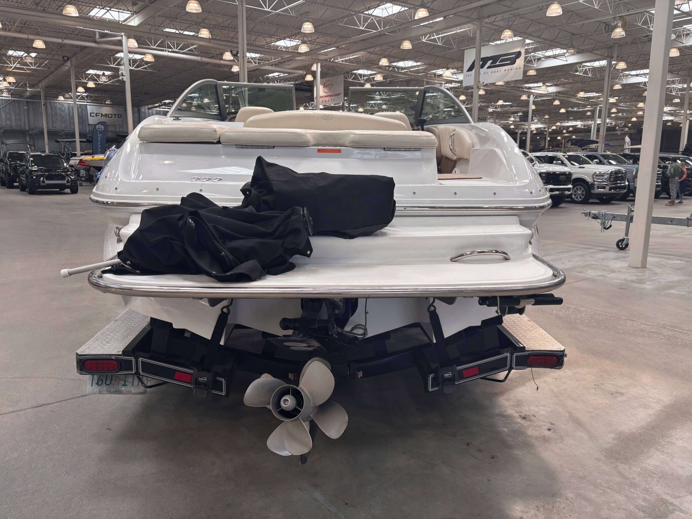 2009 Cobalt Boats 222 $167/WEEK! Enjoy Ultimate Summer Fun!