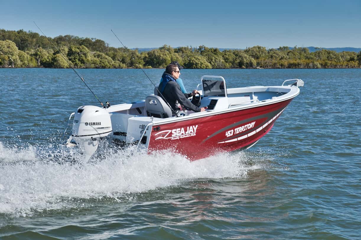 2025 Yamaha F70A White