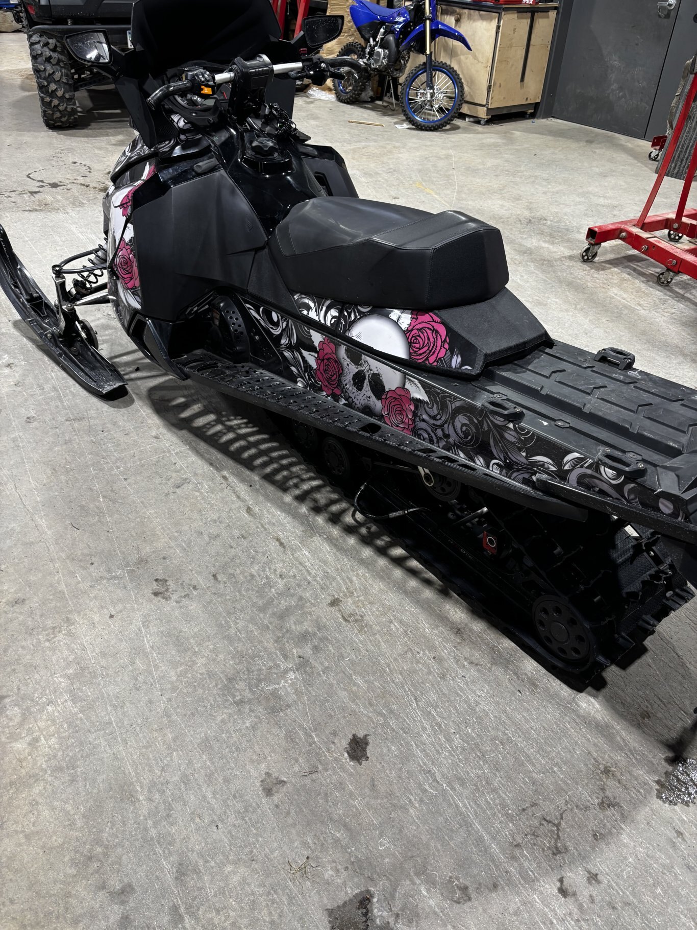 2017 SKI DOO RENEGADE 900 ACE