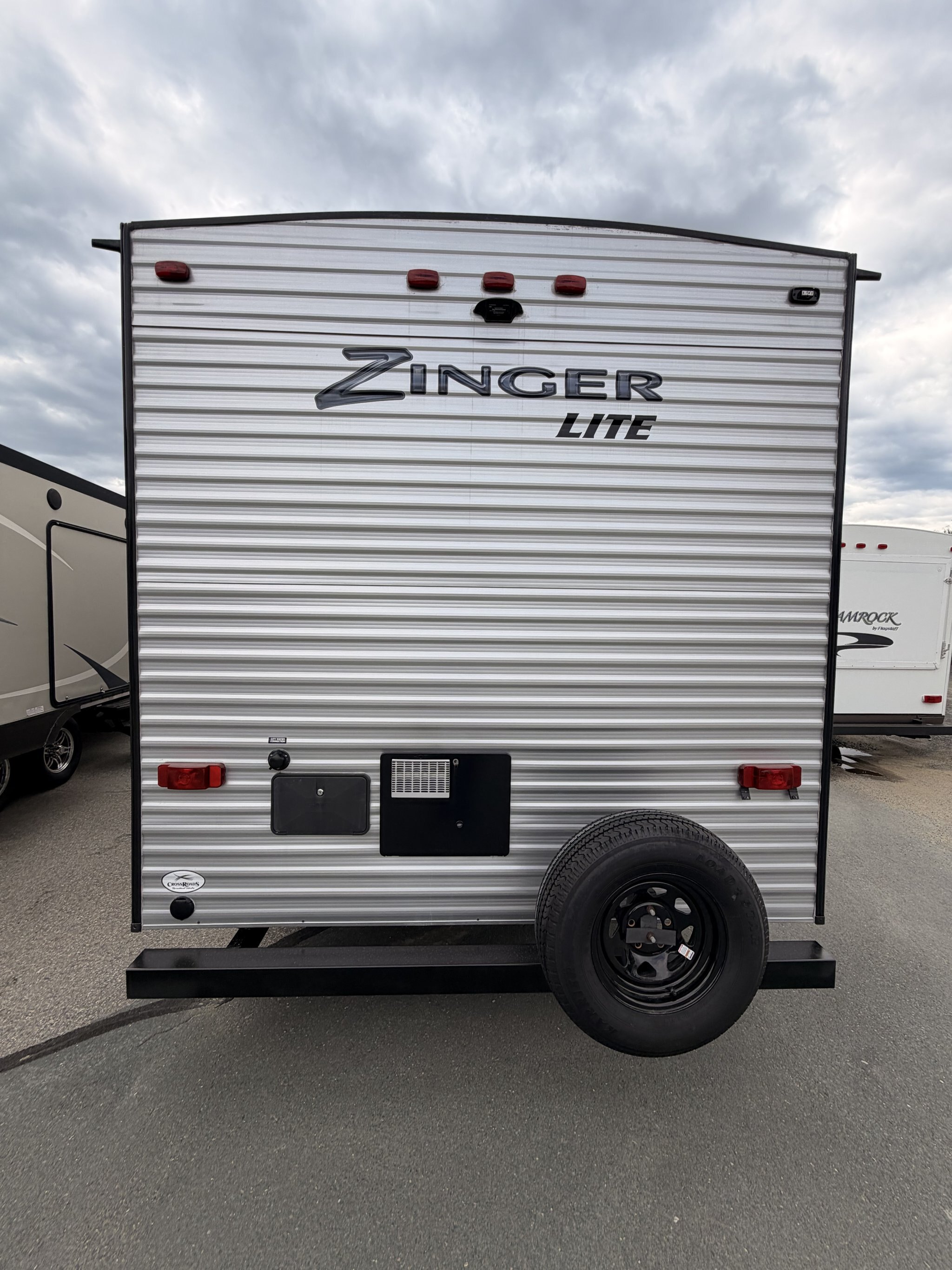2020 CROSSROADS ZINGER LITE 270BH | 20U738A | Rae's Trailer