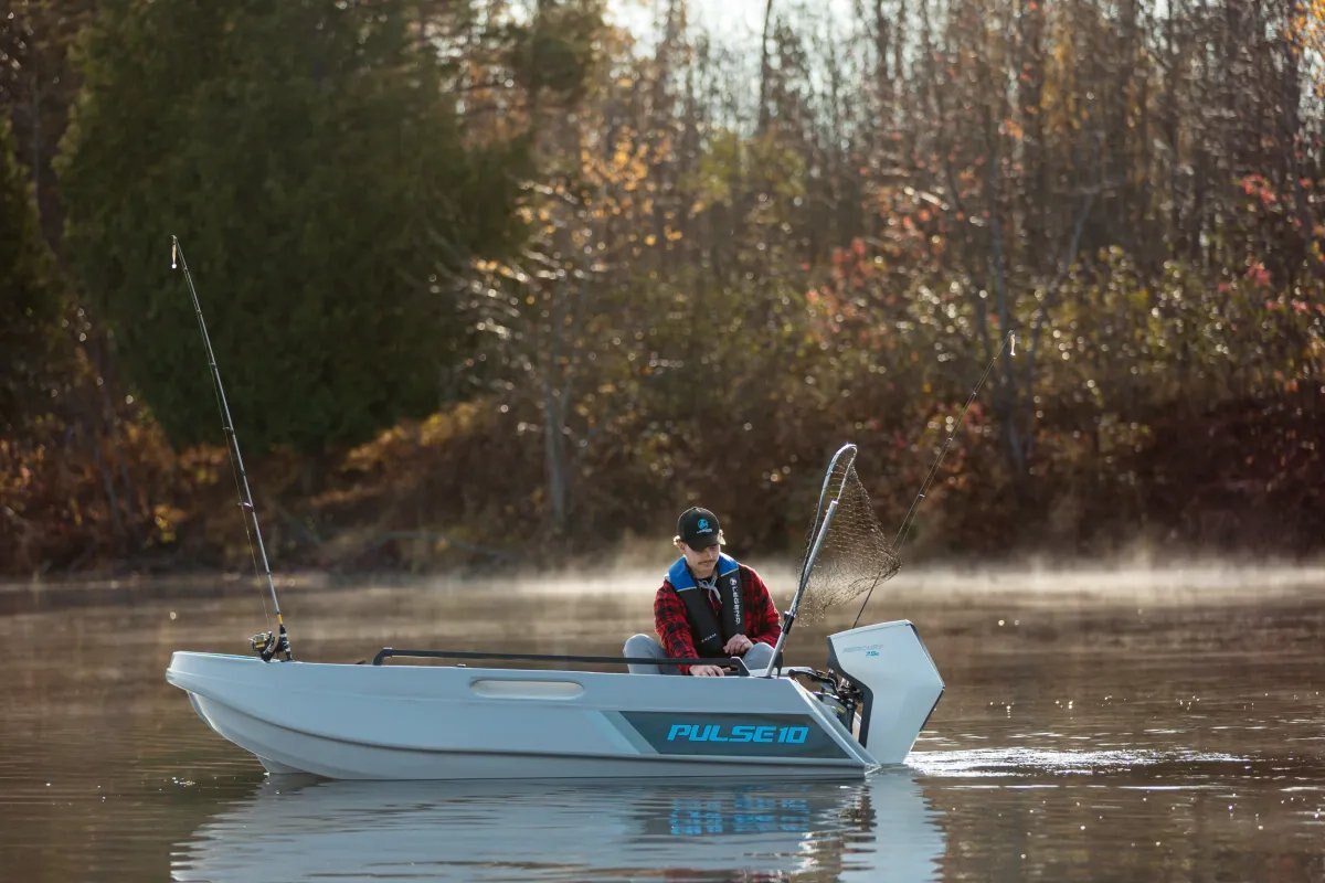 2025 Legend Pulse10 Packaged With Boat Only