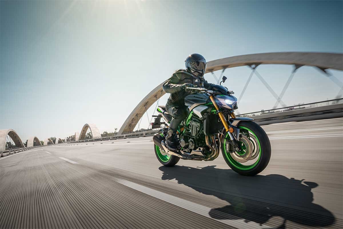 2026 Kawasaki Z900 SE