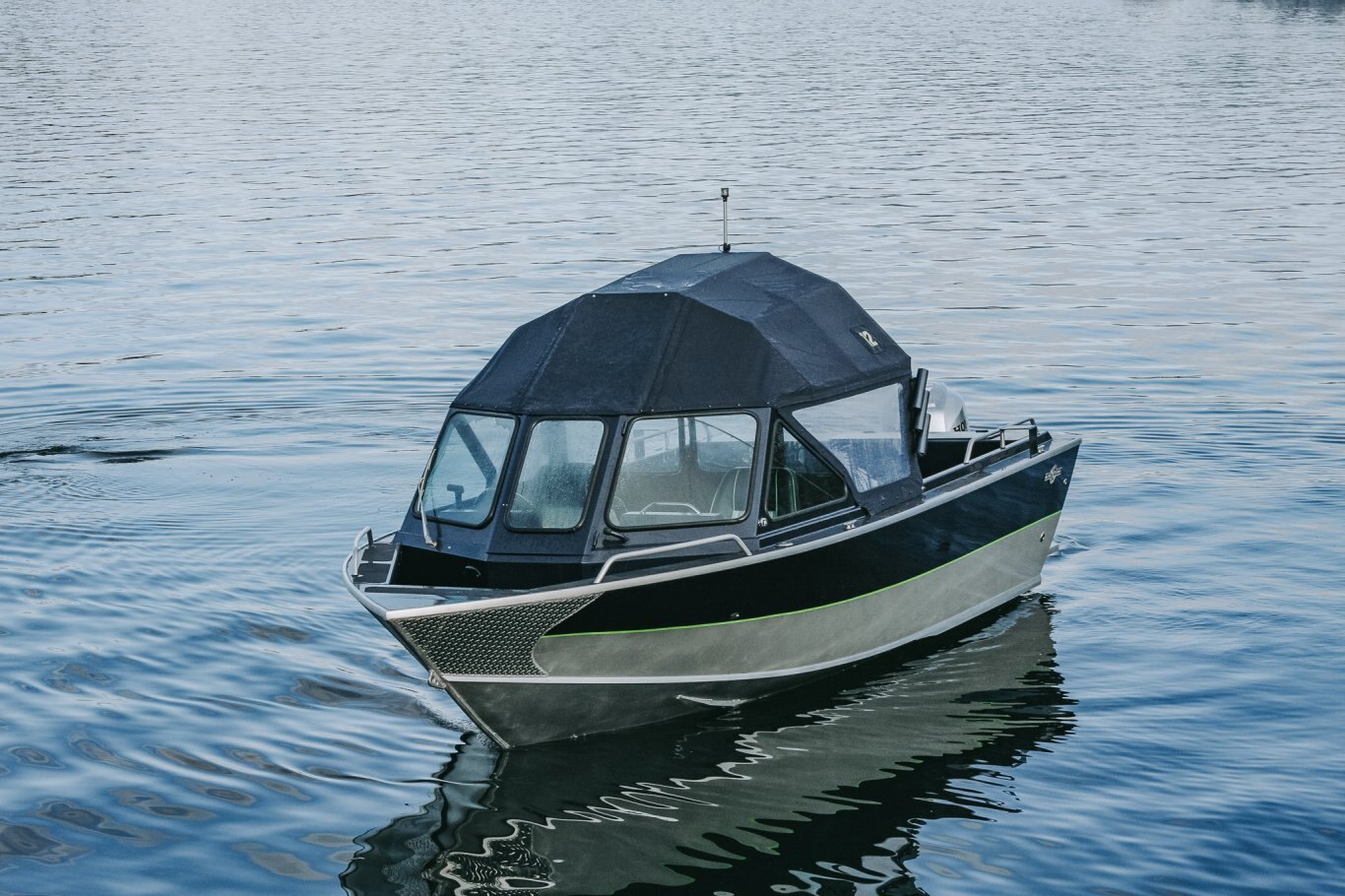 ALLIED BOATS — WARHAWK P22