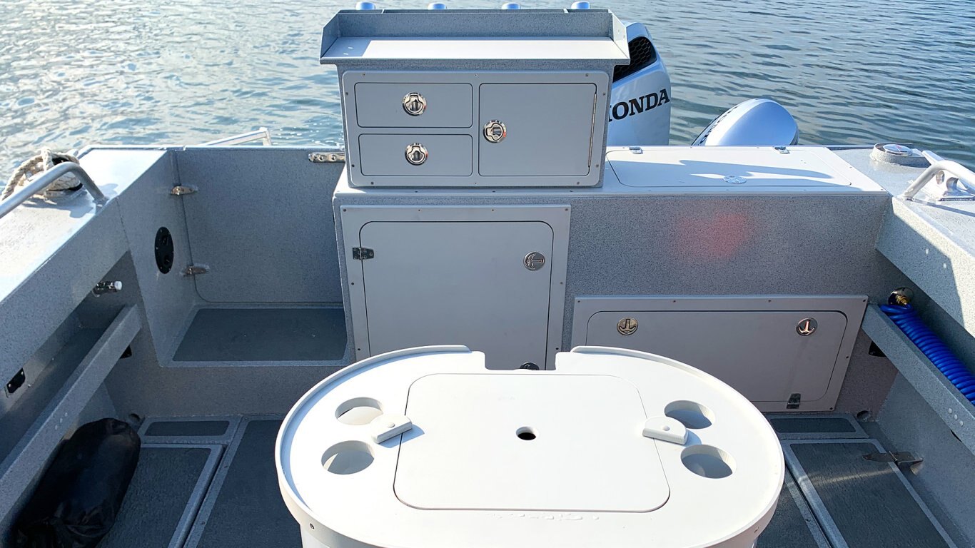 ALLIED BOATS — DOMINATOR 28