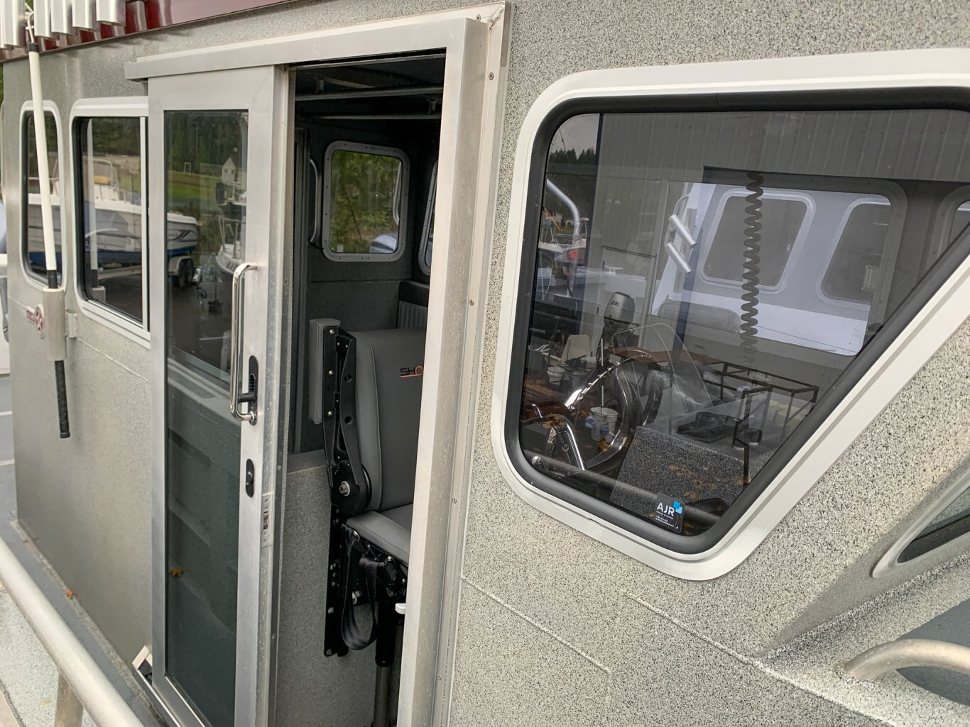 ALLIED BOATS — LIBERATOR 30