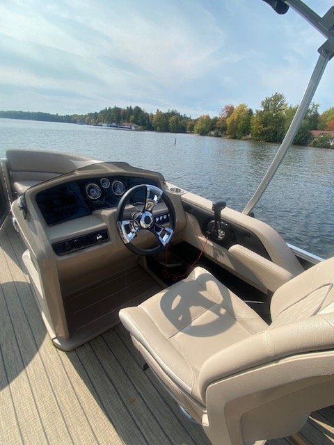 2022 Legend Q Series Cottage 21 (Black)