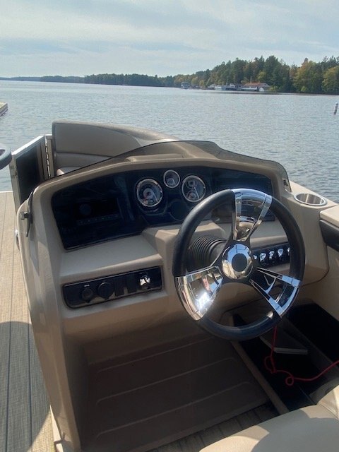 2022 Legend Q Series Cottage 21 (Black)