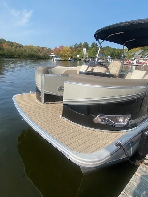 2022 Legend Q Series Cottage 21 (Black)