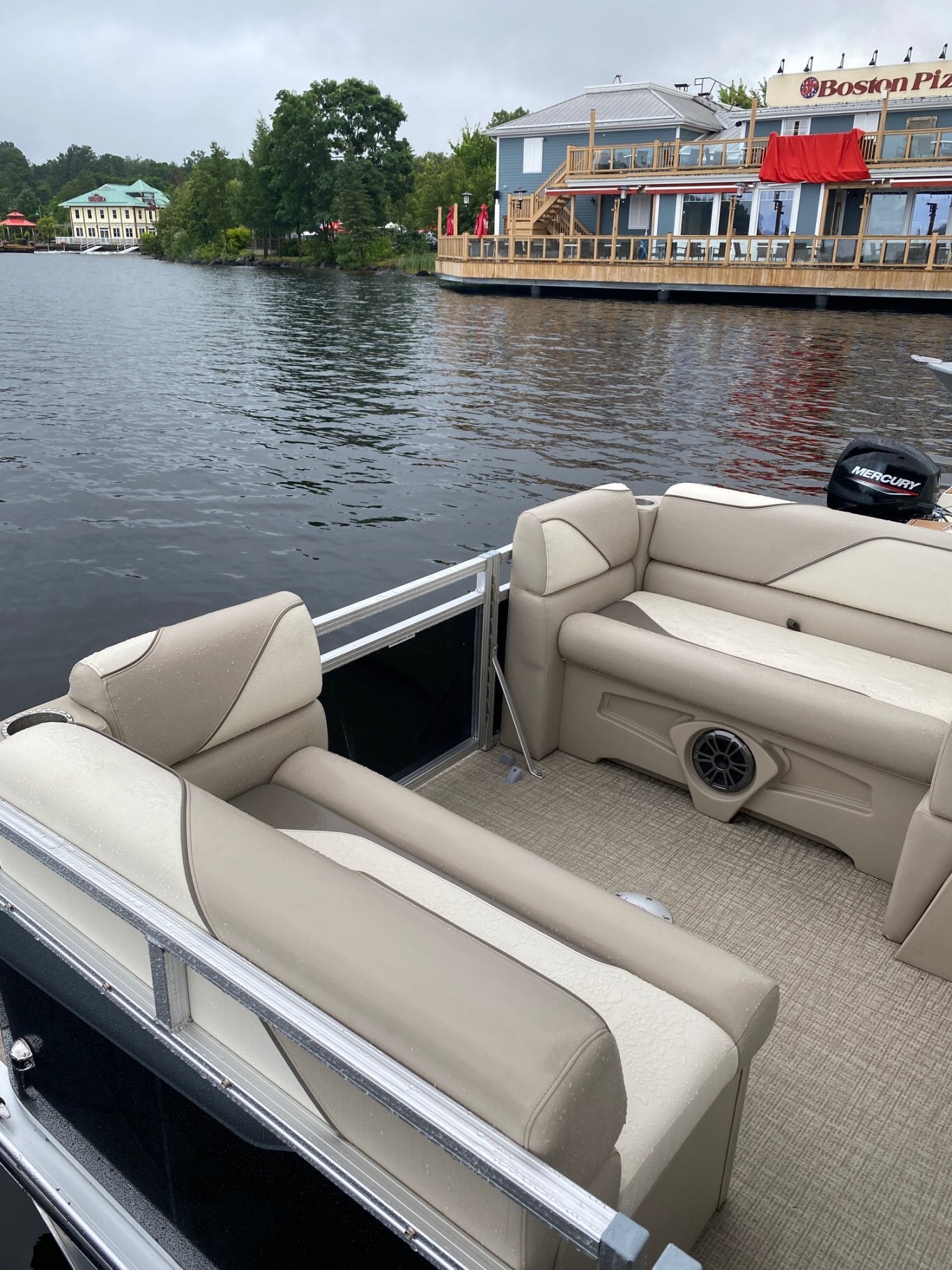 2024 Legend Q Series LE 17 Cottage