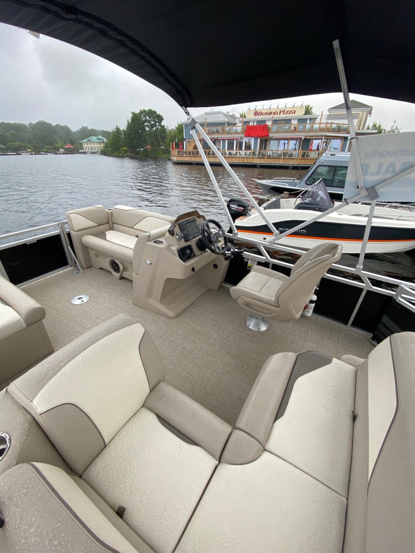 2024 Legend Q Series LE 17 Cottage