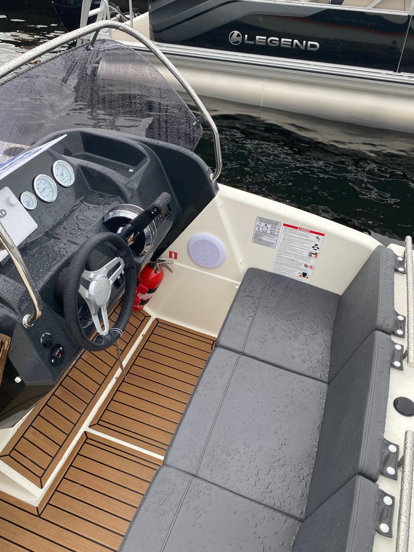 2025 Legend Uttern S45 (Centre Console)