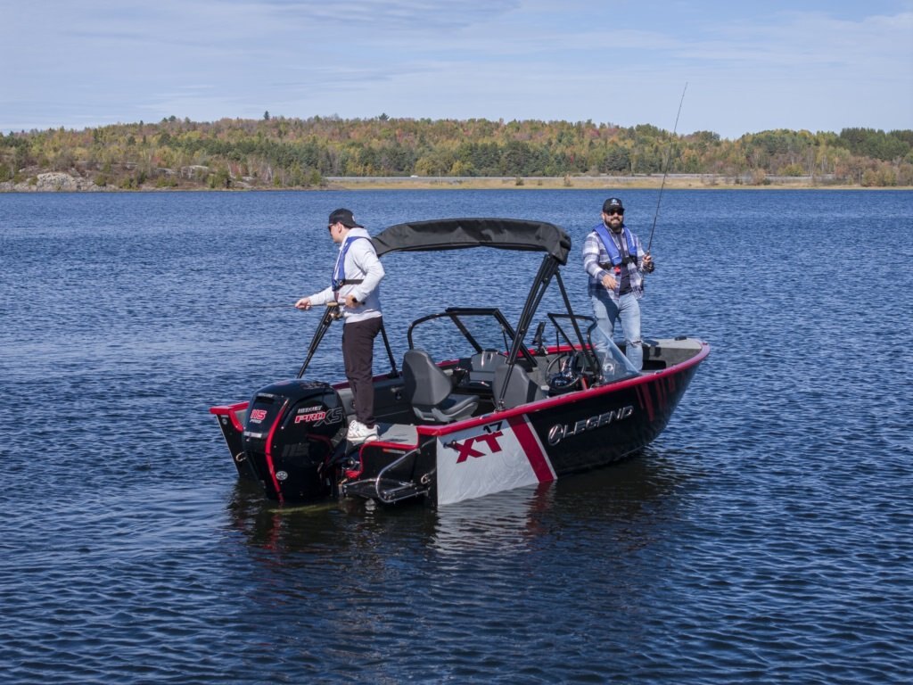 2026 Legend 17 XT Chilli Pepper Red