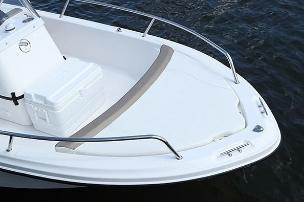 2026 EdgeWater 158CS Outrider Series