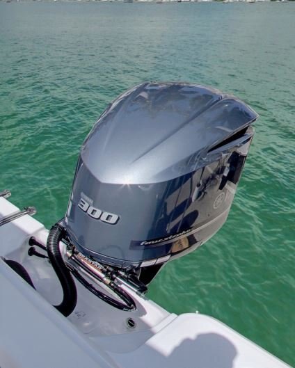 2026 EdgeWater 248CX Crossover Series