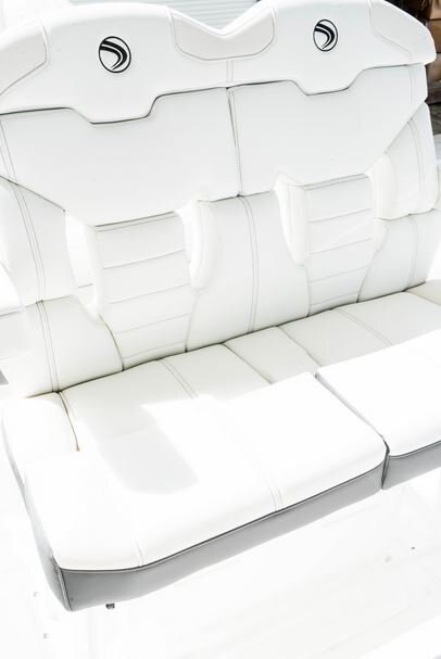 2026 EdgeWater 230CC Center Console Series