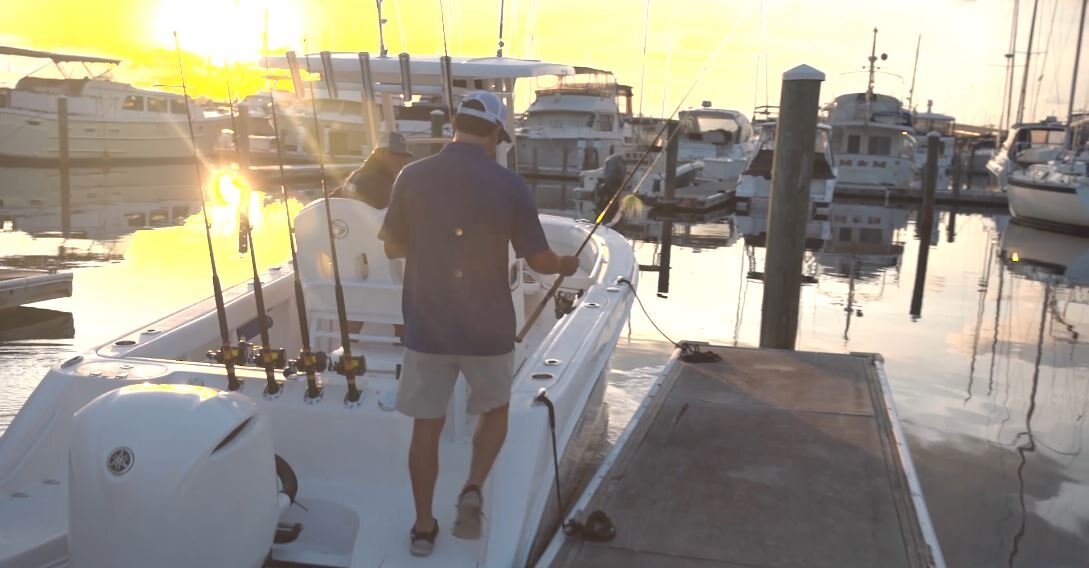 2026 EdgeWater 230CC Center Console Series