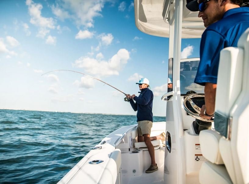 2026 EdgeWater 230CC Center Console Series