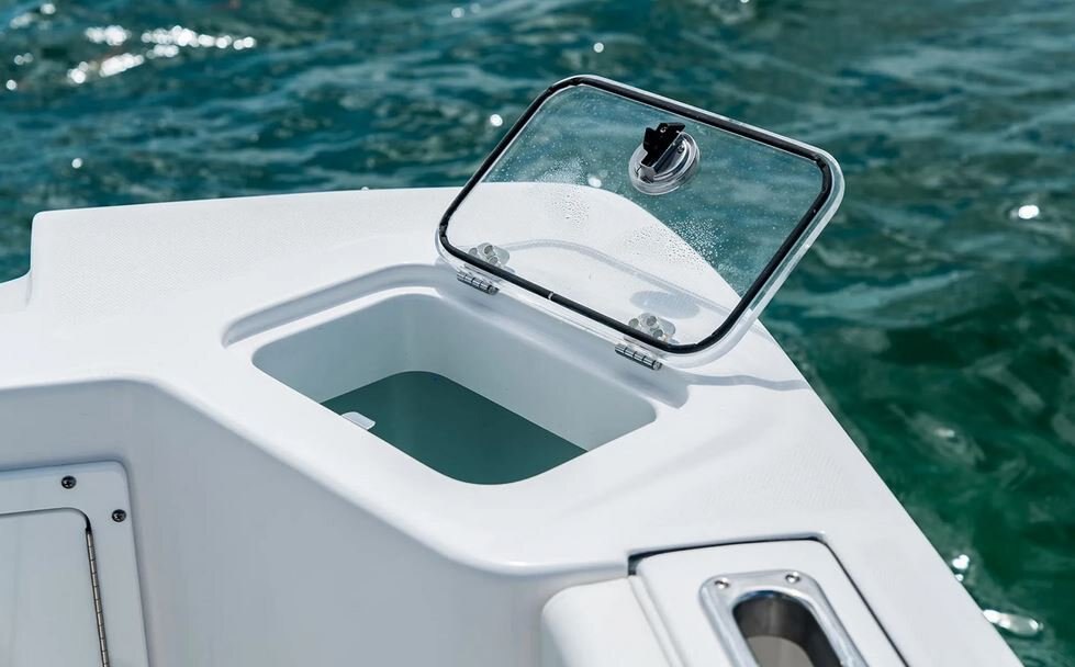 2026 EdgeWater 285CC Center Console Series