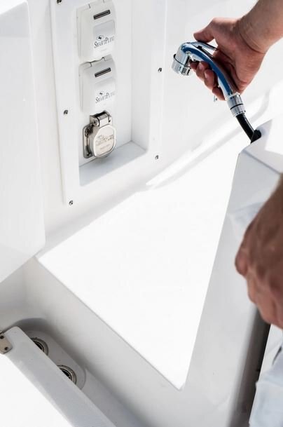 2026 EdgeWater 340CC Center Console Series