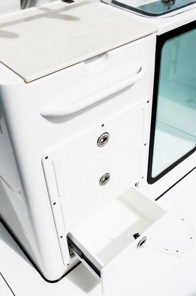 2026 EdgeWater 340CC Center Console Series