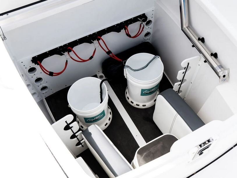 2026 EdgeWater 340CC Center Console Series