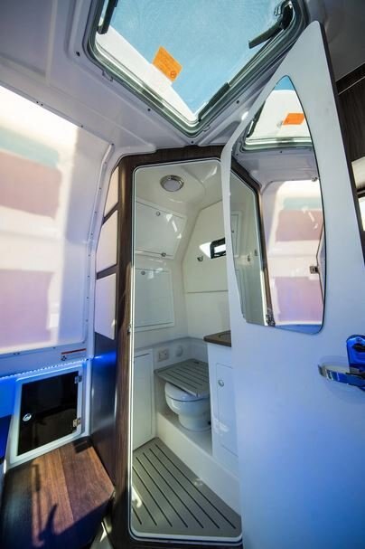 2026 EdgeWater 370CC Center Console Series