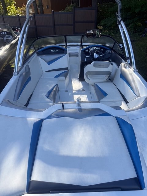 2012 Tige R20