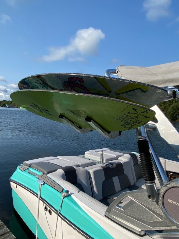 2019 MasterCraft X22 – Premium Wakeboard & Surf Boat (with Custom Trailer)