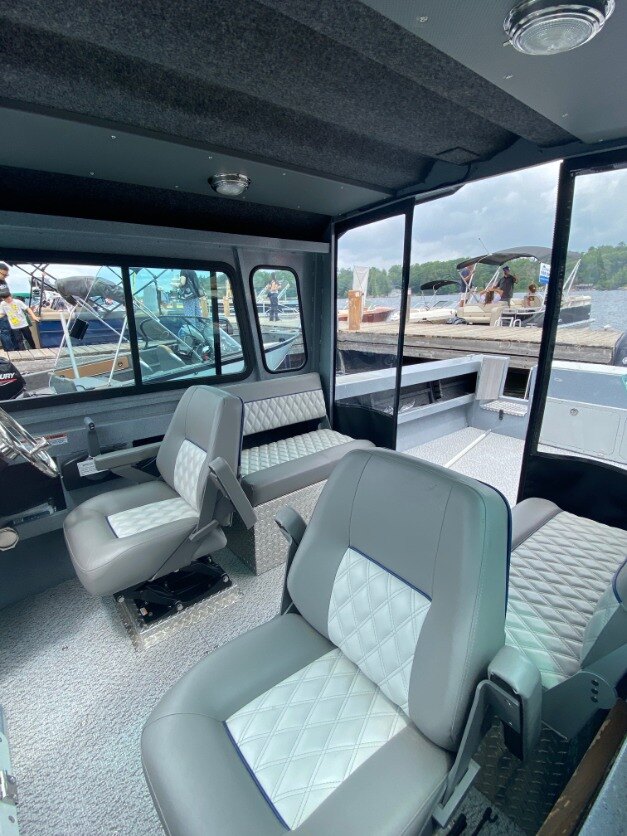 2025 Allied 21 HT Mustang (3 Piece Rollup Curtain)