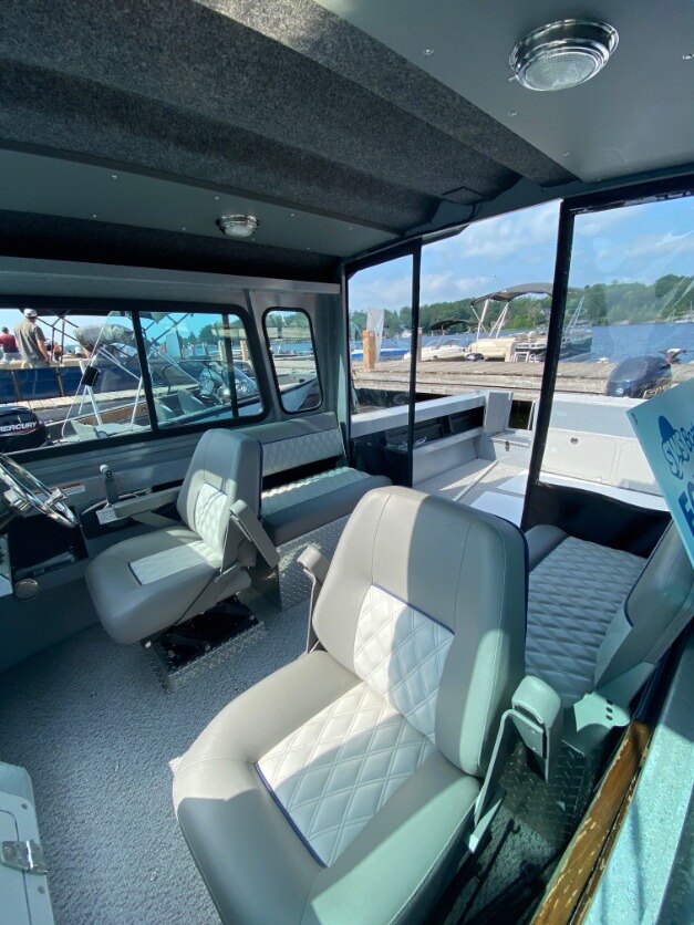 2025 Allied 21 HT Mustang (3 Piece Rollup Curtain)