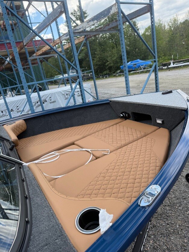 2026 Legend 17 XT (Sapphire Blue)