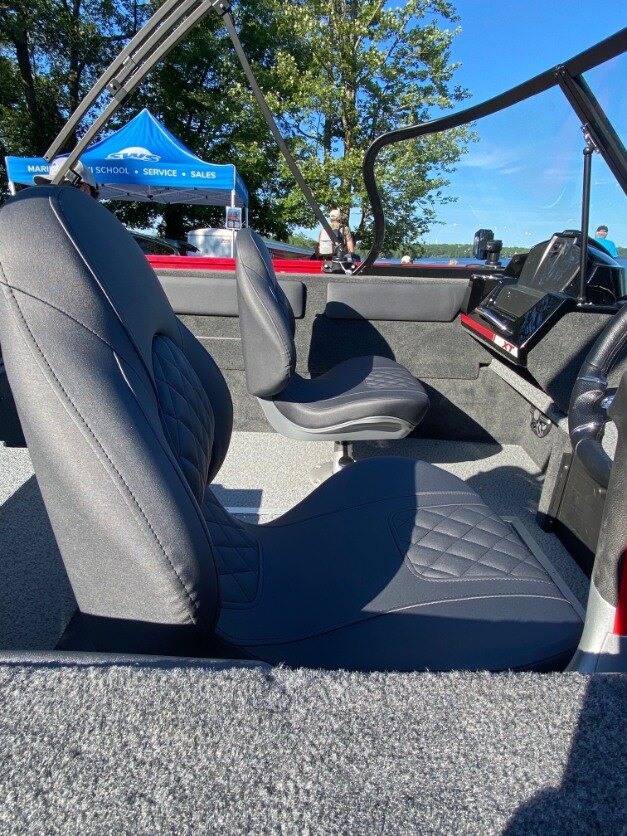 2026 Legend 18 XT Chilli Pepper Red